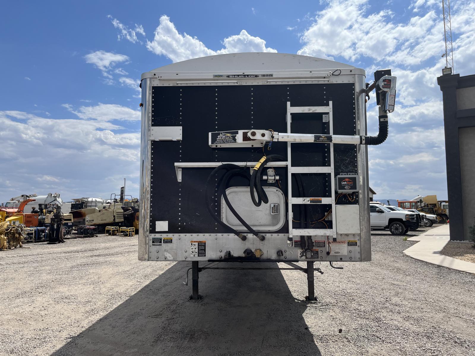 ./imagenes/INVOICE/2019/17731/CAJA DE PISO MOVIL WILSON TRAILER COMPANY DWG-550WB (3).JPG